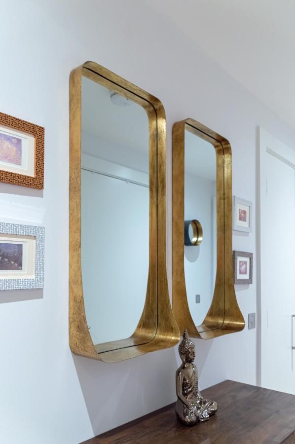 شقة Castle View Luxury 1 Bed Flat إدنبرة المظهر الخارجي الصورة